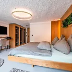 Boutique La Gorge Hotel 3*