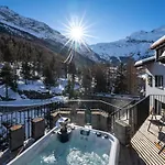 Boutique La Gorge Hotel 3*