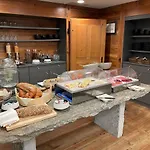 Boutique La Gorge מלון 3*