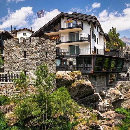 Отель Boutique La Gorge