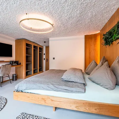 Boutique La Gorge Hotell 3*