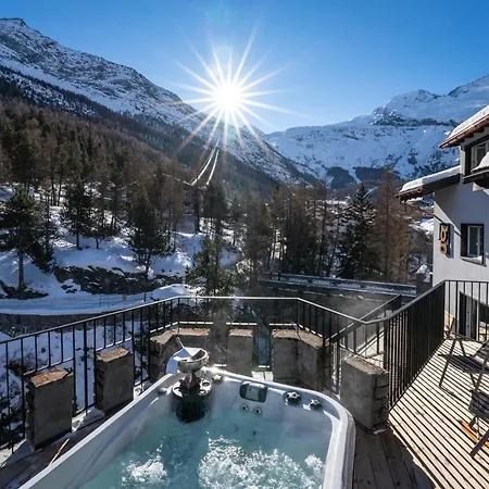 Boutique La Gorge Hotell 3*