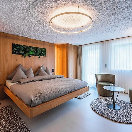 Boutique La Gorge Отель Зас-Фе