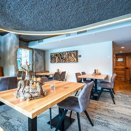Boutique La Gorge 3*