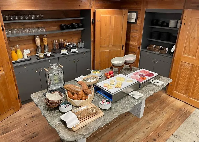 Boutique La Gorge Szálloda 3*